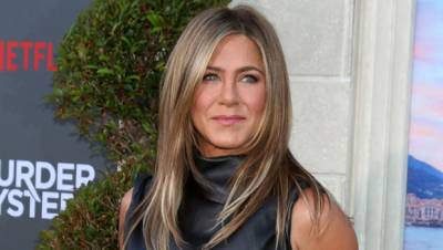 Jennifer Aniston Hits The Yoga Mat For A Workout With Her Dog Lord Chesterfield — See Pics - hollywoodlife.com
