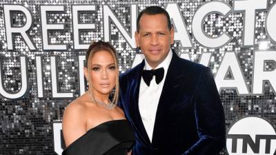 Alex Rodriguez Says He's 'Not Single' After News of Him and Jennifer Lopez 'Working Things Out' - www.etonline.com - New York - Florida