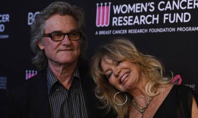 Goldie Hawn and Kurt Russell caught kissing in loved-up backstage photo - fans react - hellomagazine.com