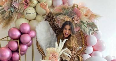 Brooke Vincent is glowing as she cradles baby bump for new maternity collection ahead of welcoming second child - www.ok.co.uk - county Bryan