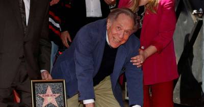 Hollywood actor George Segal dies at age 87, his wife says - www.msn.com - Los Angeles - Virginia - Jackson