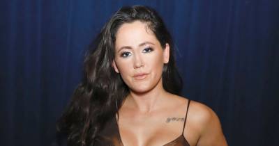 Jenelle Evans Has a Cyst in Her Spinal Cord, Self-Diagnosed After Doctors ‘Couldn’t Figure Out’ Her ‘Weird Symptoms’ - www.usmagazine.com - New York