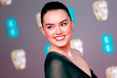 Daisy Ridley Earns Praise For Clapping Back At Ted Cruz Over ‘Star Wars’ Diss On Twitter - etcanada.com - Texas