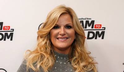 Country superstar Trisha Yearwood breaks silence after COVID diagnosis - hellomagazine.com