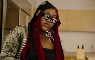 Watch CupcakKe get her own back in new ‘Mickey’ video - www.nme.com - Chicago