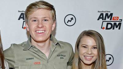 Robert Irwin Gushes Over Being an Uncle to Sister Bindi's Daughter, Grace - www.etonline.com