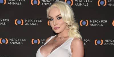 Courtney Stodden Comes Out as Non-Binary - www.justjared.com