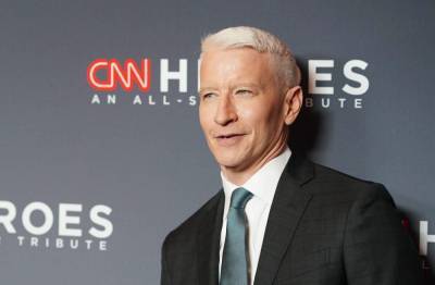 Anderson Cooper Says Andy Cohen’s Son Microwaved His Baby Boy’s Teddy Bear - etcanada.com - county Anderson - county Cooper