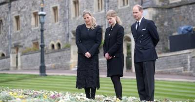 Prince Edward, Sophie Wessex and Lady Louise Windsor view flowers and tributes for Prince Philip ahead of funeral - www.ok.co.uk - county Prince Edward