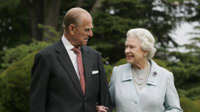 Queen Elizabeth Shares a Sweet Never-Before-Seen Photo of Her and Prince Philip - www.etonline.com - Scotland - county Prince Edward