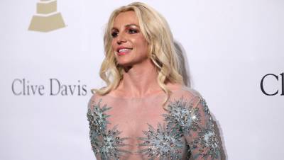 Britney Spears Shuts Down Suggestions That Someone Else Controls Her Social Media: ‘I Write My Posts’ - hollywoodlife.com - New York