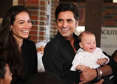 John Stamos glad his new show proves that women are just as good if not better than men - evoke.ie
