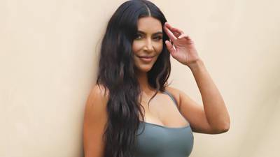 Kim Kardashian Flooded By Potential Suitors From Royals To Billionaires — How She’s Handling - hollywoodlife.com