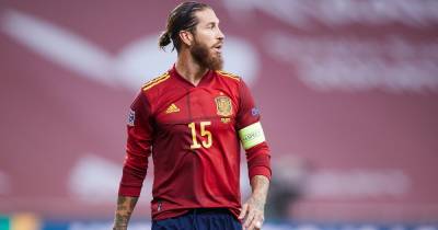 Real Madrid offer Manchester United major Sergio Ramos transfer boost - www.manchestereveningnews.co.uk - Manchester