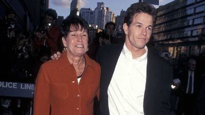 Mark Wahlberg Remembers Late Mother Alma With Rare Family Photo Featuring His 4 Kids - www.etonline.com