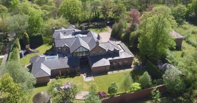 Ryan Giggs finally sells luxury Salford home - after slashing £500k off asking price - www.manchestereveningnews.co.uk - Manchester