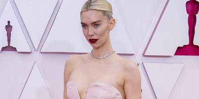 Vanessa Kirby Is Pretty In Pink at the Academy Awards 2021 Red Carpet - www.justjared.com - Los Angeles