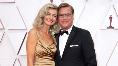 Aaron Sorkin and Paulina Porizkova Make Their Relationship Red Carpet Official at Oscars 2021 - www.etonline.com - Los Angeles