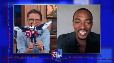 Anthony Mackie Jokes That His New Captain America Action Figure ‘Looks More Like Jamie Foxx’ - etcanada.com