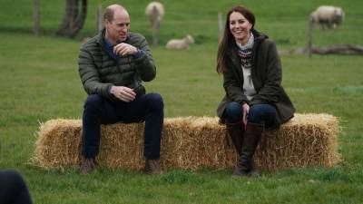 These Pics of Kate Middleton on a Farm Petting Sheep Are Oddly Comforting - www.glamour.com - Britain