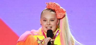 JoJo Siwa Cries While Talking Candidly About Long-Distance Relationship with Girlfriend Kylie Prew - www.justjared.com