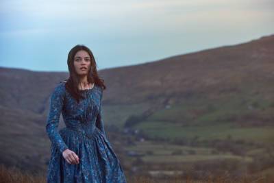 ‘Emily’: First Look At Emma Mackey As ‘Wuthering Heights’ Author Emily Bronte, Movie Sells To Key Markets & Rounds Out Cast - deadline.com - Britain - France