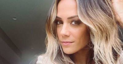 Jana Kramer getting used to her 'new normal' amid Mike Caussin divorce - www.msn.com