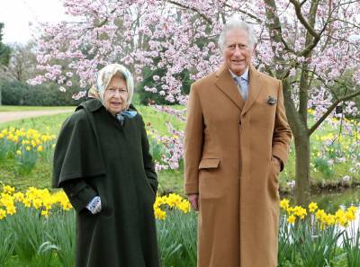 Queen Elizabeth And Prince Charles Step Out Together For Easter Walk - etcanada.com - Australia - county Windsor