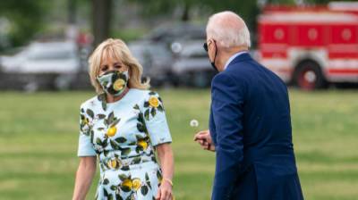 These Photos of Joe Biden & Jill Biden Are Going Viral for the Sweetest Reason! - www.justjared.com - USA - Columbia