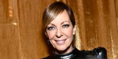 Allison Janney Debuts Her New Hairdo With Her Natural Hair! - www.justjared.com