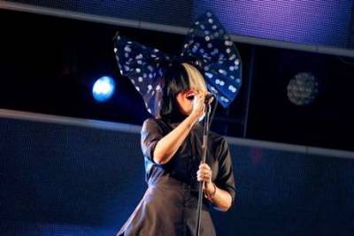Sia releases new music video ‘Floating Through Space’ to celebrate Mars helicopter mission - www.msn.com - Australia - France