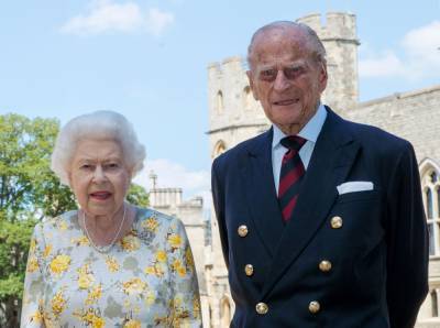 The Queen Was Prepared For Prince Philip’s Death, Former Secretary Says: ‘She Has An Enormous Amount Of Family Support’ - etcanada.com