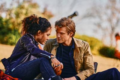 ‘MacGyver’ Finale Drops Huge Bombshell About Mac & Riley That Leaves Fans Even More Enraged Over Abrupt Cancellation - etcanada.com