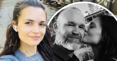 Torrey DeVitto confirms she is dating Chicago Cubs manager David Ross - www.msn.com - Chicago