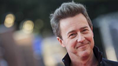 ‘Knives Out 2’: Edward Norton Joins Daniel Craig In Sequel To Rian Johnson’s Hit Murder Mystery - deadline.com - county Craig