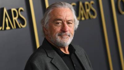 Robert De Niro injures leg on movie set, may delay production - www.foxnews.com - New York