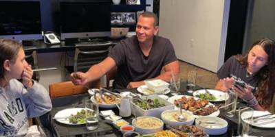 Alex Rodriguez Has a Dinner Date With His Daughters After Jennifer Lopez Split - www.justjared.com