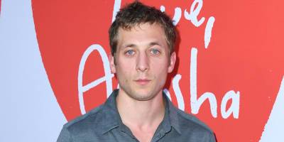 Jeremy Allen White Books His First New Role After 'Shameless' Ended - www.justjared.com - Chicago