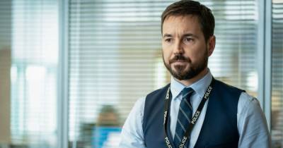 Line of Duty's Martin Compston confuses English fans with response to Scots bar's new mural - www.dailyrecord.co.uk - Britain - Scotland - county Martin
