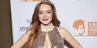 Lindsay Lohan To Make Acting Return in Netflix Christmas Movie - www.justjared.com