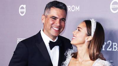 Jessica Alba’s Husband Cash Warren: Everything To Know About Their Marriage Family - hollywoodlife.com - Hollywood