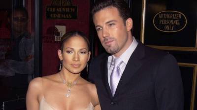 Jennifer Lopez and Ben Affleck Are 'Completely Smitten' With Each Other, Source Says - www.etonline.com - Miami