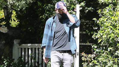 Ben Affleck Wears Hat From Montana Getaway With J.Lo After Returning Home From Miami – Pics - hollywoodlife.com - city Miami - Montana