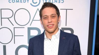 Pete Davidson Says He's Ready to 'Hang Up His Jersey' at 'Saturday Night Live' - www.etonline.com - Jersey