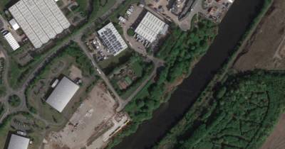 More than 100 trees to be chopped down to make way for new warehouses on the Manchester Ship Canal - www.manchestereveningnews.co.uk - Manchester