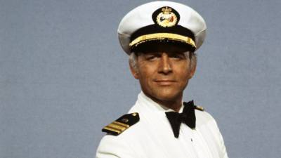 Gavin MacLeod, 'Love Boat' and 'Mary Tyler Moore Show' Star, Dead at 90 - www.etonline.com - California