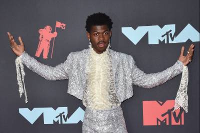 Lil Nas X Joins Star Studded Musical Line Up For Final ‘Saturday Night Live’ Shows Of The Season - etcanada.com