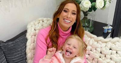 Stacey Solomon unveils plan to recreate Pink Room in Pickle Cottage – and she’s even getting a pink washing machine - www.ok.co.uk