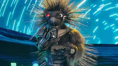 'The Masked Singer': Robopine Gets Shut Down in 'Spicy Six' Showdown -- See What Star Was Under the Mask! - www.etonline.com - Russia