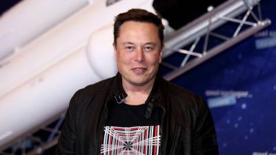 What the 'Saturday Night Live' Cast Has Said About Elon Musk Hosting Controversy - www.etonline.com